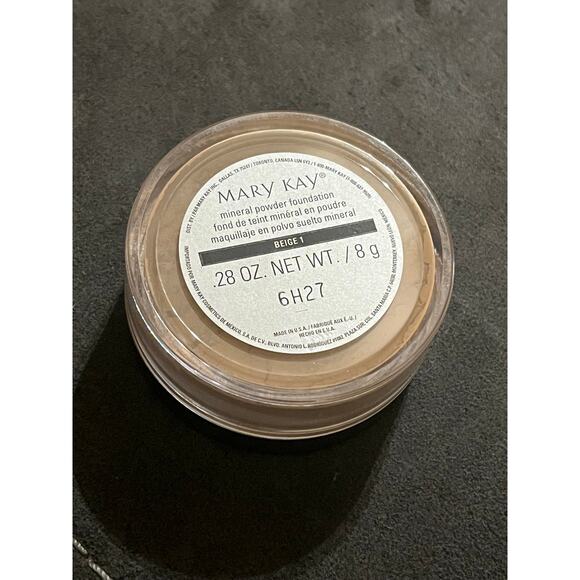 MARY KAY Mineral Powder Foundation BEIGE 1- .28 oz / 8g - Picture 1 of 2